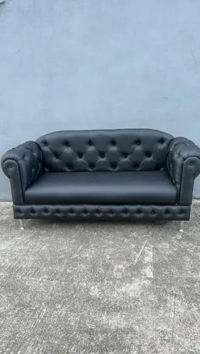 SOFÁ CHESTERFIELD PERSONALIZADO