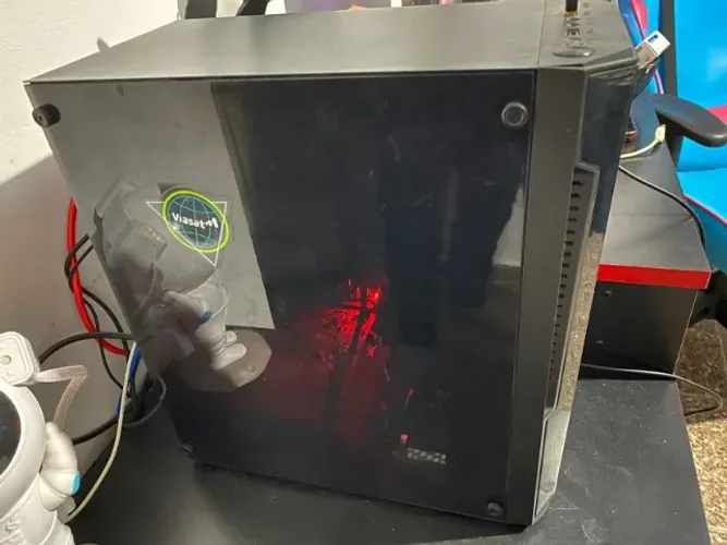 PC Gamer com RX 6400