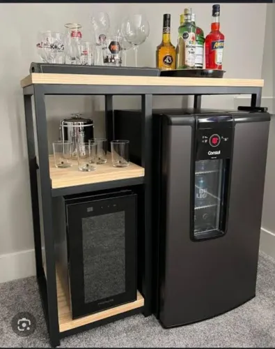 Mesa auxiliar Cervejeira