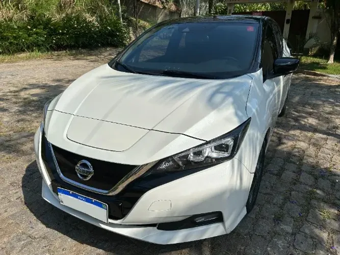 Nissan Leaf elétrico 2022 IPVA 0,5% e Camera 360