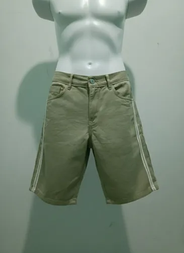 Bermuda verde jeans 