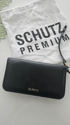 Carteira de couro schutz