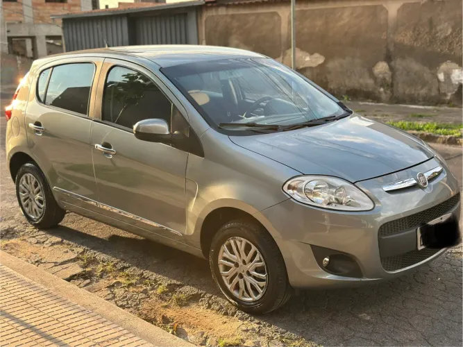 Fiat Palio Attra./italia 1.4 EVO F.flex 8V 5P 2013