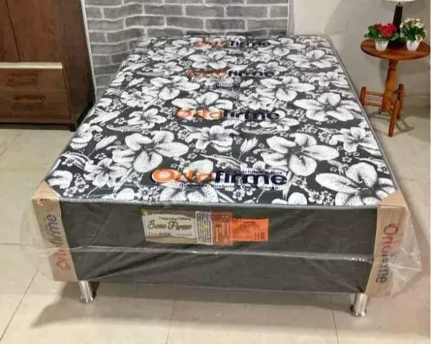 Cama de Casal Unibox de Espuma 
