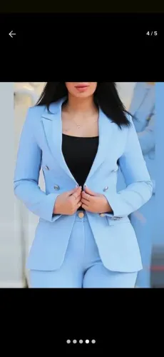 Conjunto Blazer e Calça Azul Claro Elegante