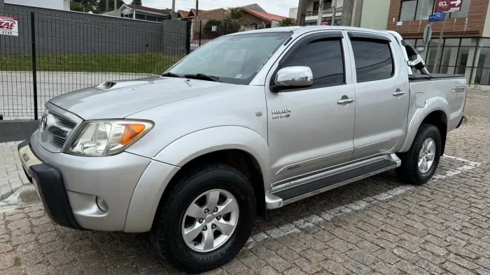 Toyota Hilux CD SRV D4-d 4X4 3.0 TDI Diesel AUT 2008