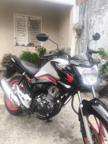 TITAN 160 2023 BEM CONSERVADA