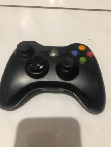 Controle de Xbox funcionamento perfeitamente bem ( leia descrição)
