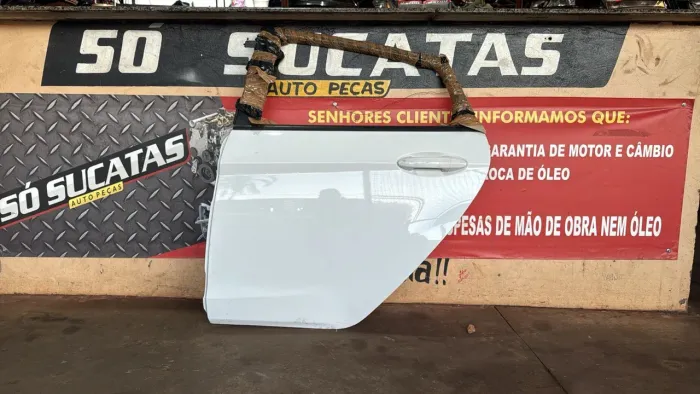 Porta traseira esquerda New fiesta Hatch 2012 a 2018