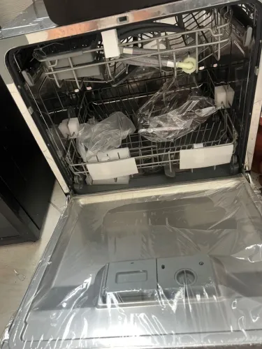 Lava louças Midea - Nunca Usada - 8 serviços 