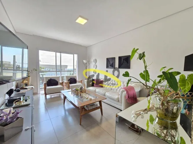 Casa com 3 dormitórios à venda, 150 m² por R$ 840.000,00 - Granja Viana - Cotia/SP