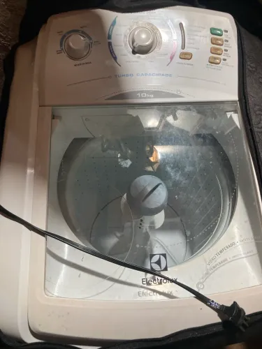 Máquina de lavar roupa Electrolux 10kg