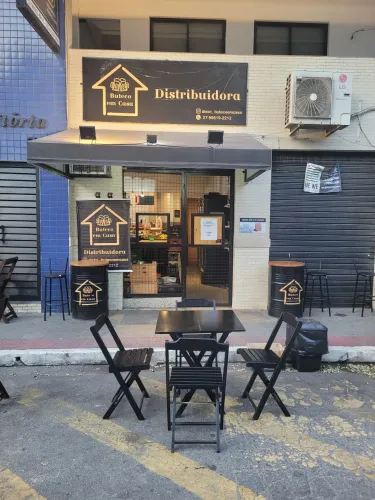 Seja dono de uma das distribuidoras mais conhecidas de Jardim Camburi!