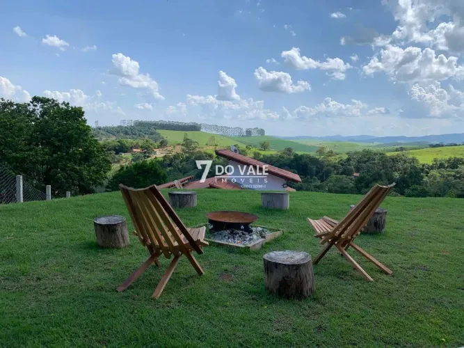 Chacara com Piscina, Area Gourmet e Lareira Externa - ACEITA FINANCIAMENTO