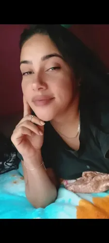 Babá é cuidadora infantil 