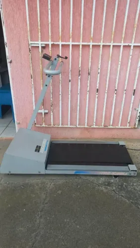 Esteira Elétrica Treasmill 110V