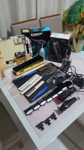 Maquina de cabelo e kit completo novo