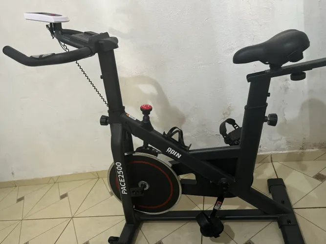 Bicicleta ergométrica Odin pace 2500