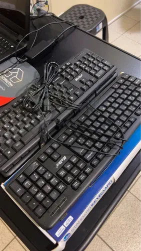 Teclado USB . 