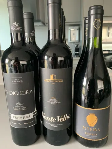 Lote 5 Vinhos Portugueses Selecionados (Vidigueira, Monte Velho, Piteira)