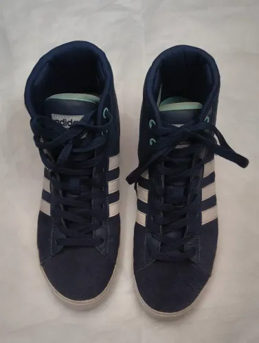 TÊNIS ADIDAS CLOUDFOAM - TAM. 36