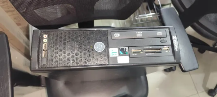 Gabinete de computador usado / carcaça de PC