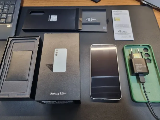 Samsung Galaxy S24 Plus