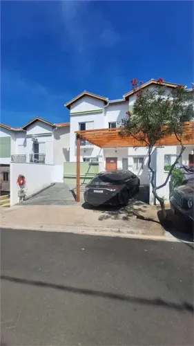 Sobrado à Venda em Condomínio Fechado 3 Dormitórios (1 Suíte) | 240m² Indaiatuba/SP