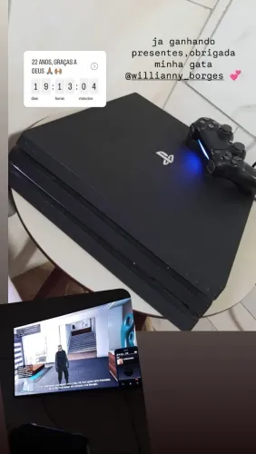 PS4 PRO