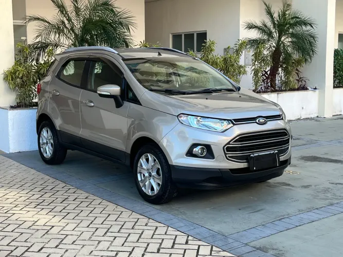 Ford Ecosport Titanium 2.0 16V Flex 5P Aut. 2015