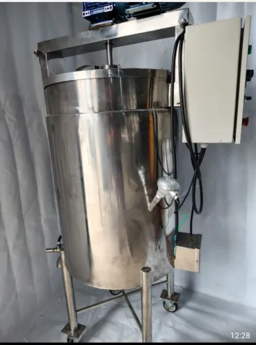 Tanque misturador cosméticos em aço Inox  c Aquecimento ,BAIXOU POR ALGUNS DIAS