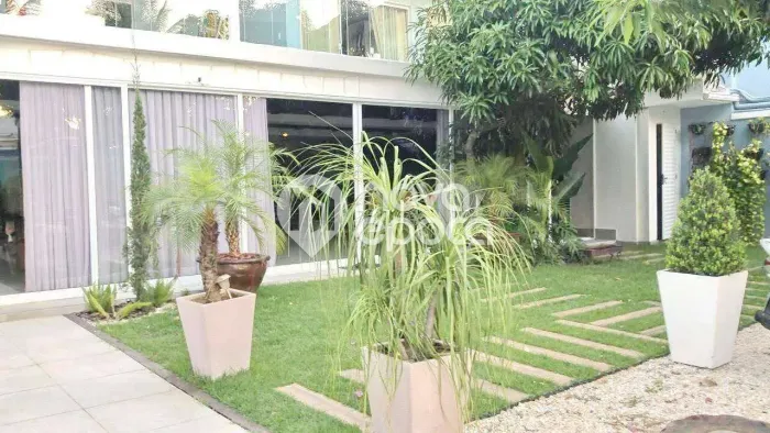 Recreio dos Bandeirantes | Casa 5 quartos, sendo 5 suites