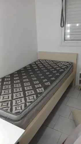 CAMA DE SOLTEIRO MADEIRA MACIÇA 