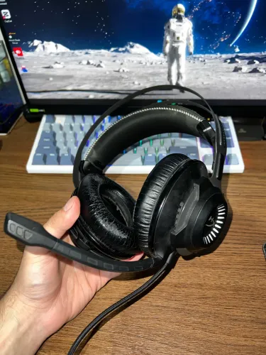 Headset HyperX Cloud Revólver 7.1