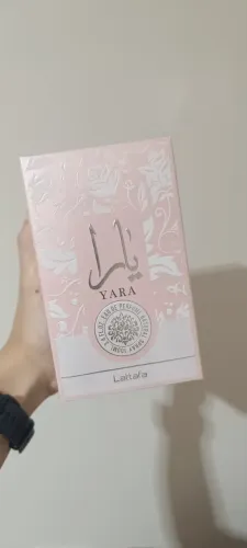 Perfume Feminino Yara Lattafa Eau de Parfum 100ml