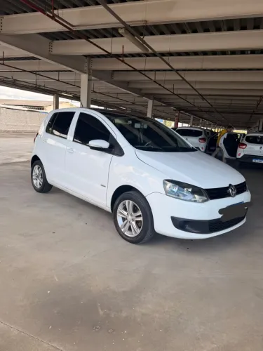 Volkswagen Fox 1.6 MI Total Flex 8V 5P 2013