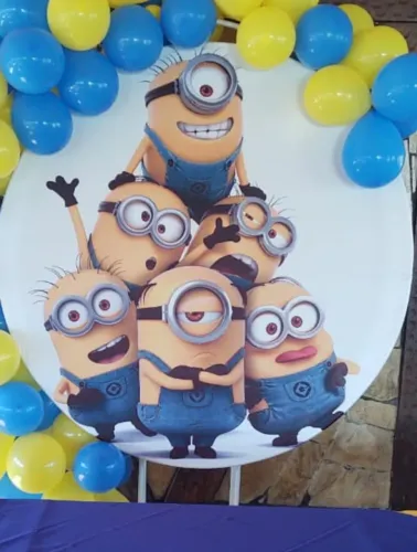 Pano P/ Painel Redondo - Decoração Minions