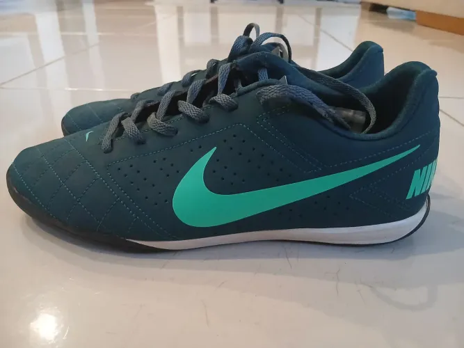 Chuteira Nike Beco Futsal