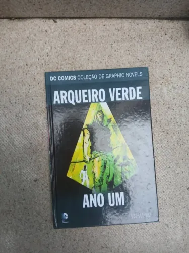 Livro HQ - Arqueiro Verde: Ano Um