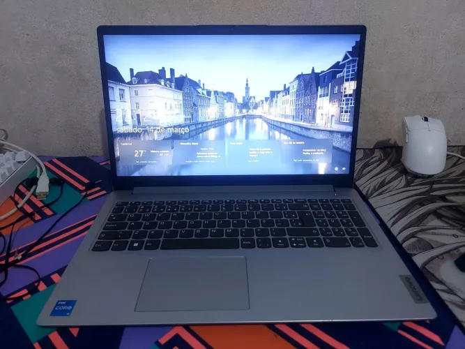Notebook lenovo ideapad 1i-aceito troca em pc 