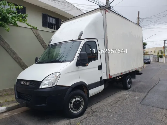 Iveco Daily 35s14 3.0 16V Turbo Diesel Mec. 2011