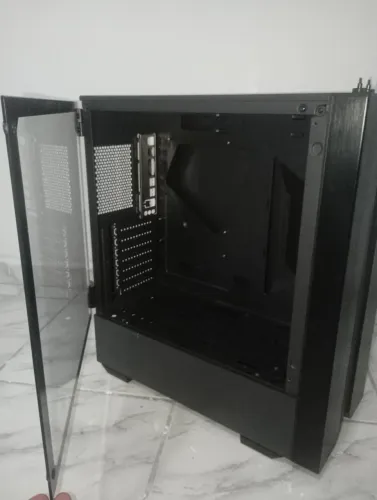 Gabinete mid-tower s/ventoinha