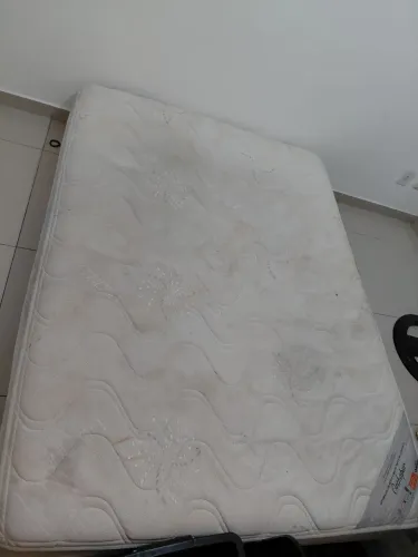 Vendo colchão de casal