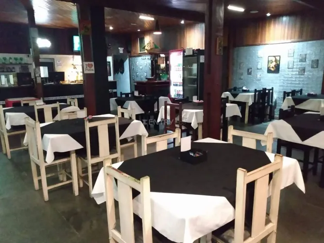Salão para locação pronto para Restaurante e choperia / Eloy Chaves