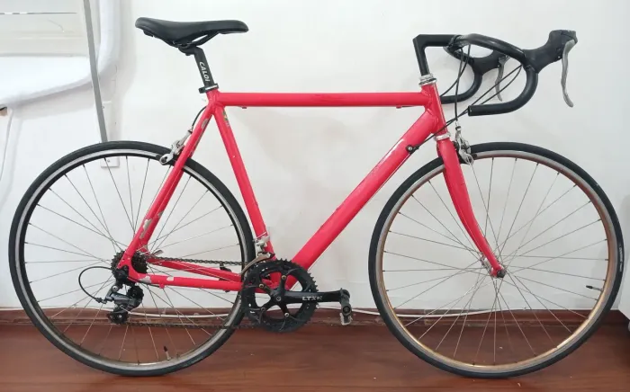 Caloi 10 Speed - Aro 700