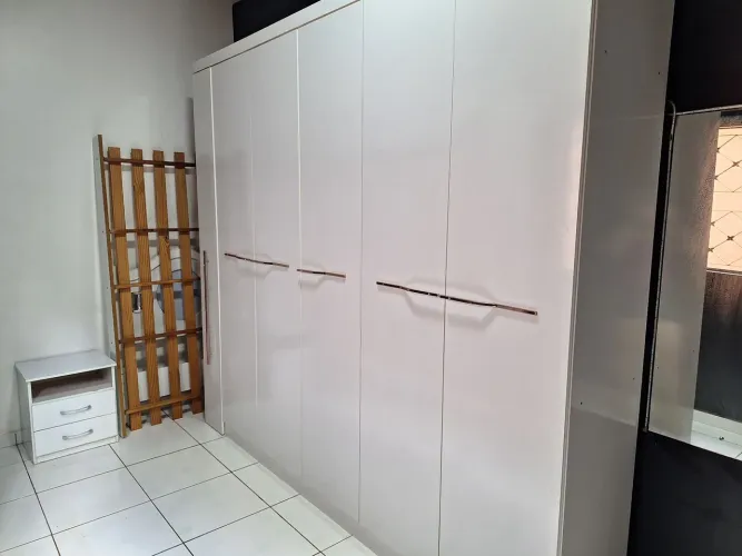 Guarda roupa casal