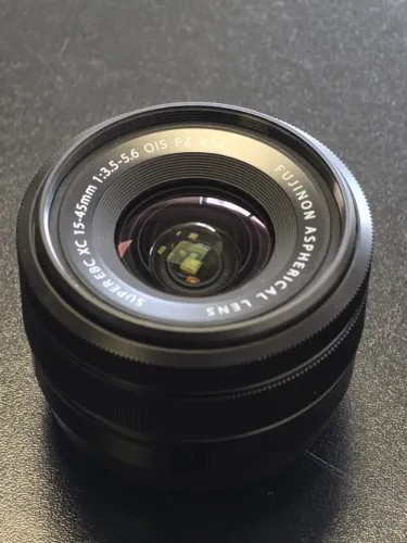 Lente Fujifilm Fujinon XC 15-45mm f/3.5-5.6 OIS PZ