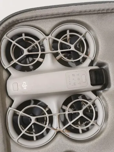 Dji Neo standard com 3 bateria.e Maleta e