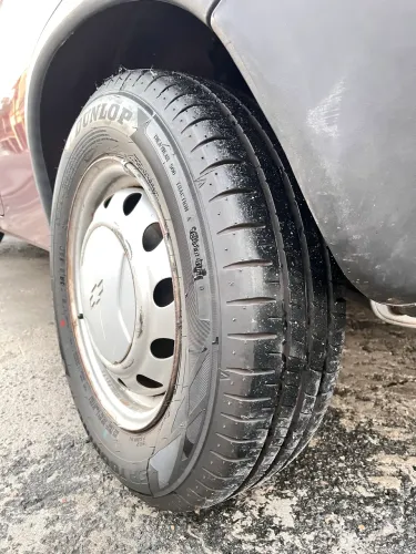 Pneus DUNLOP 175/70 13 (NOVOS)