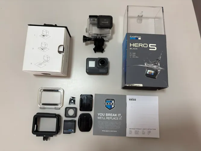 GoPro HERO5 Black + Caixa Original + Acessórios